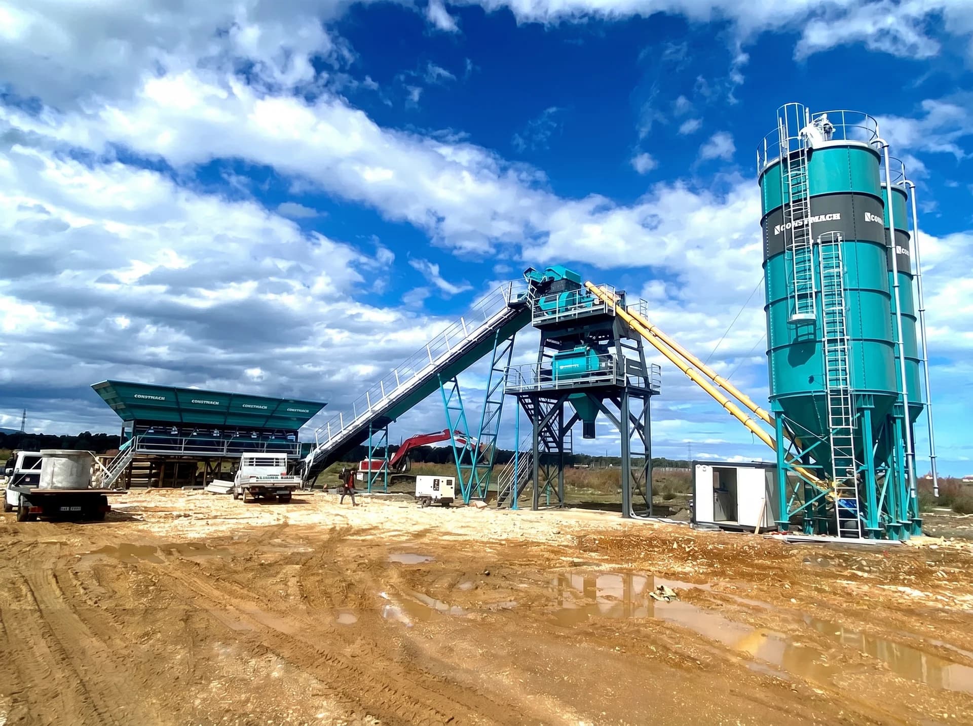 STATIONARY 100 / CONCRETE BATCHING PLANT — Albania kurulum referansı