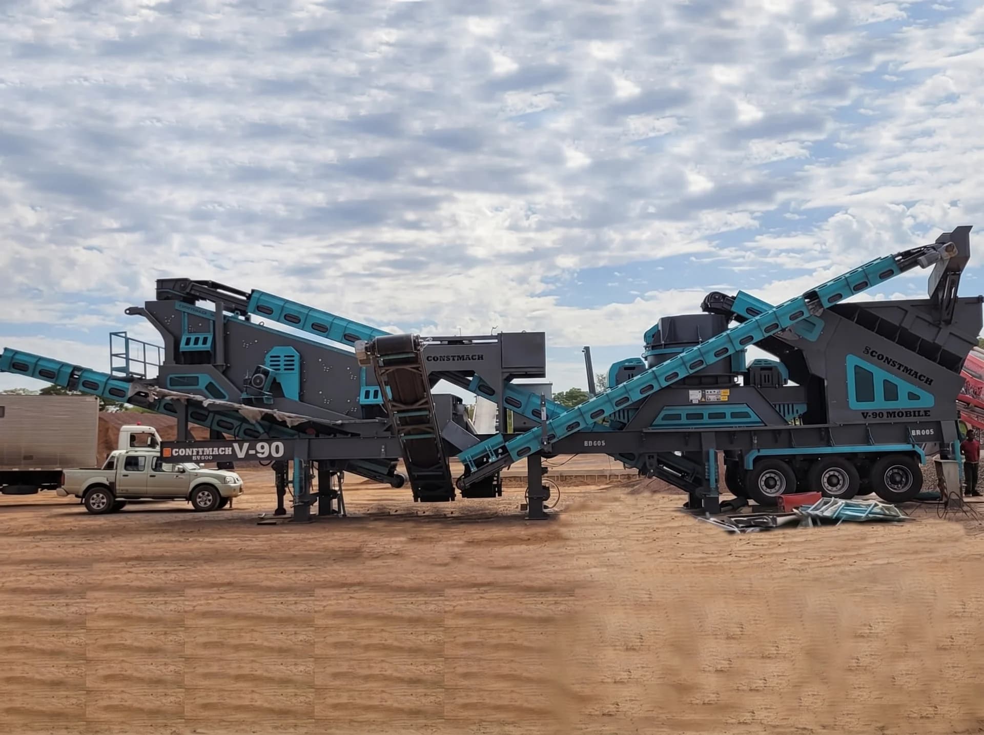V-90 / MOBILE CRUSHING AND SCREENING PLANT — Angola kurulum referansı