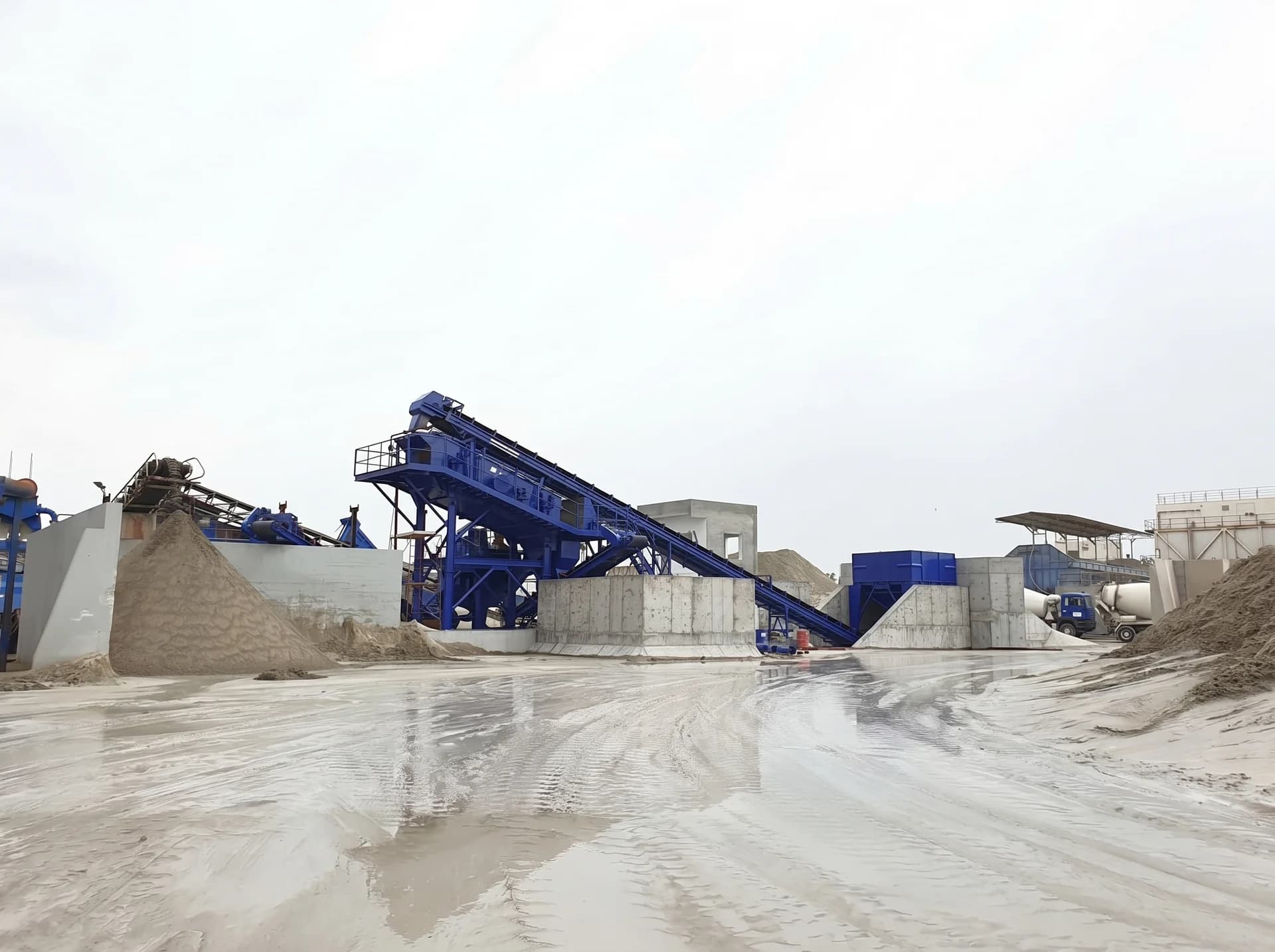 SAND WASHING SCREW WITH HYDROCYCLONE — Bahrain kurulum referansı