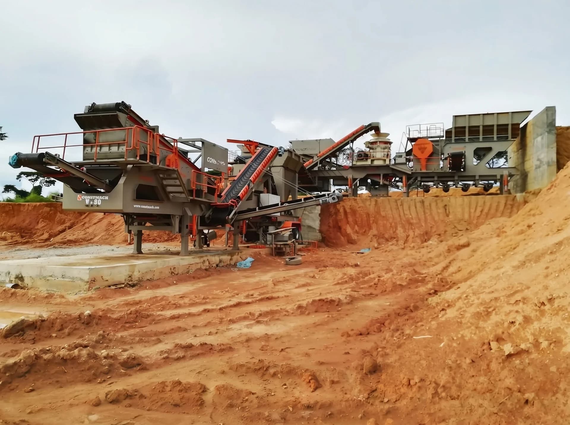 JCV-2 / MOBILE CRUSHING AND SCREENING PLANT — Cameroon kurulum referansı