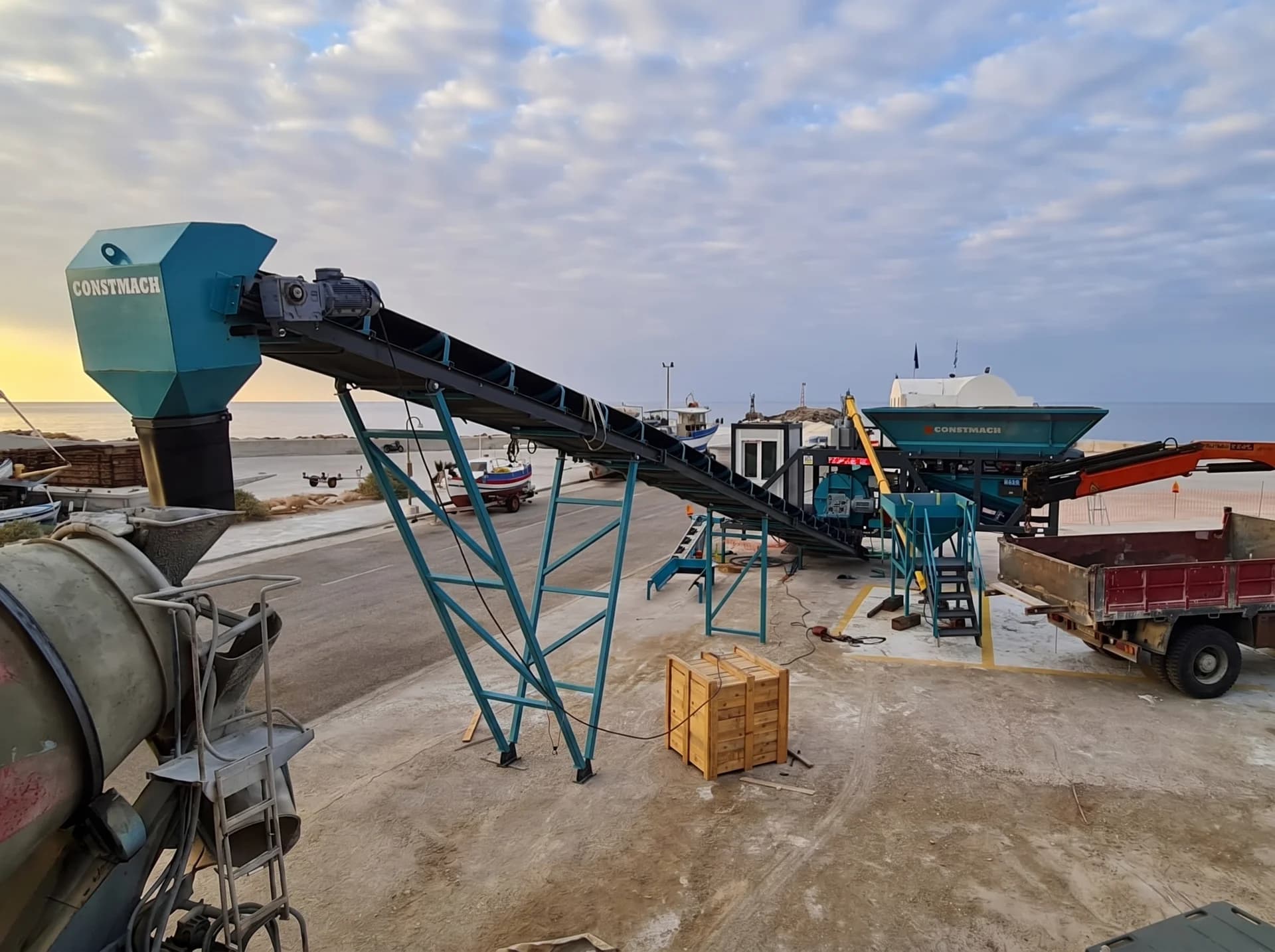 MOBICOM 30 / CONCRETE BATCHING PLANT — Greece kurulum referansı