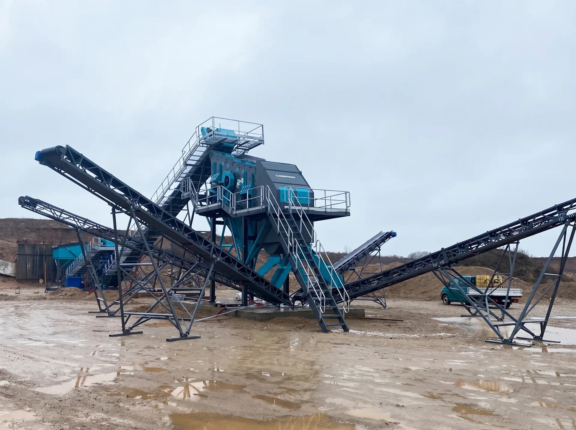 STATIONARY CRUSHING & SCREENING & WASHING PLANT — Latvia kurulum referansı