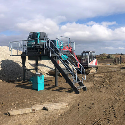 VSI-700-CR Dikey Şaftlı Darbeli Kırıcı 60-100 T/S - Image 1