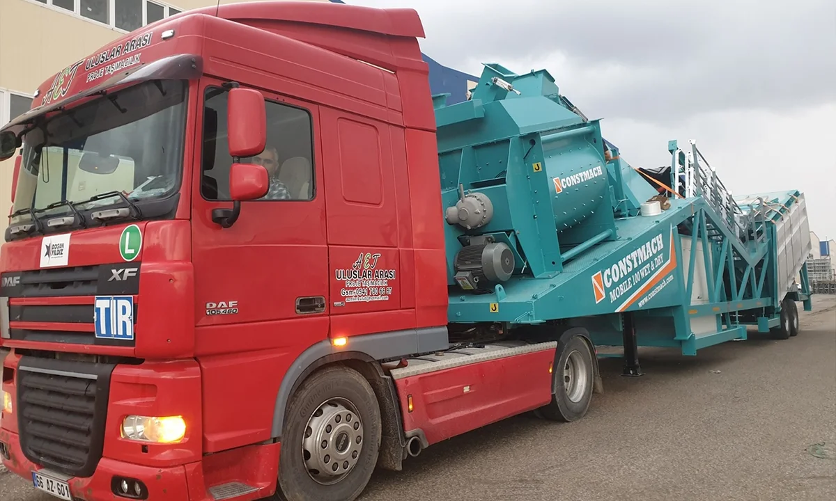 First Constmach Mobile 100 Wet & Dry Plant Shipped to Madrid, Spain