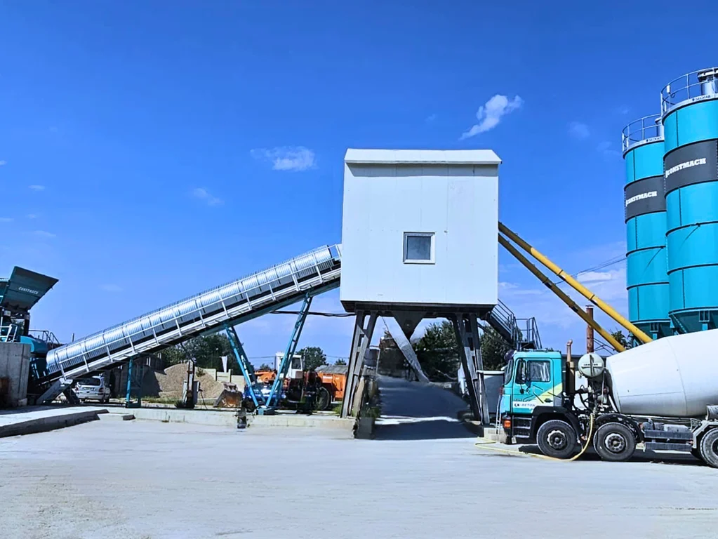 Constmach Compact 60 Concrete Batching Plant Installed in Hungary