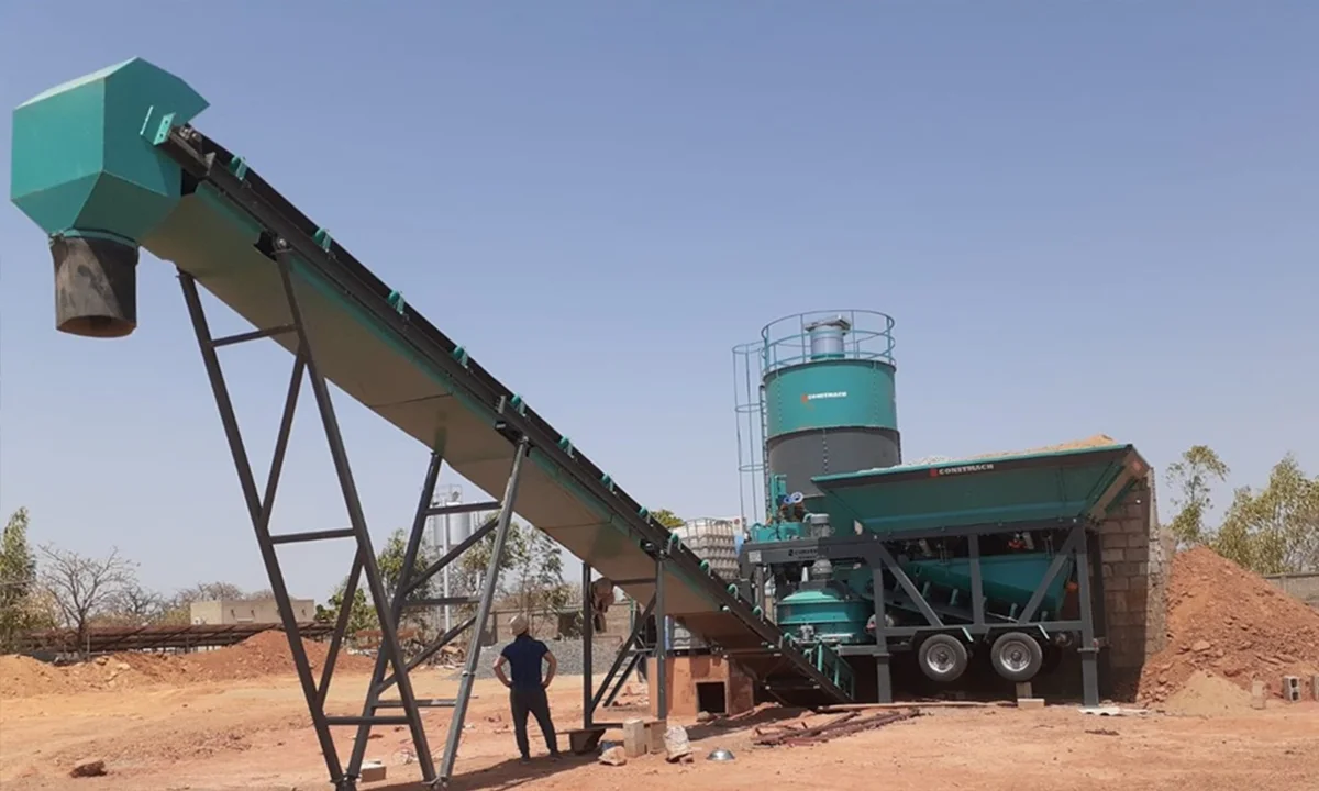 Constmach Mobicom 30 Mobile Concrete Plant Commissioned in Burkina Faso
