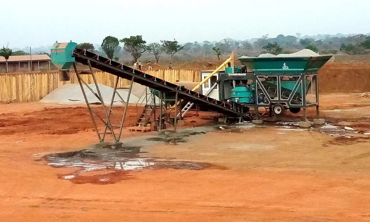 Constmach Mobicom 30 Mobile Concrete Plant Commissioned in Cameroon