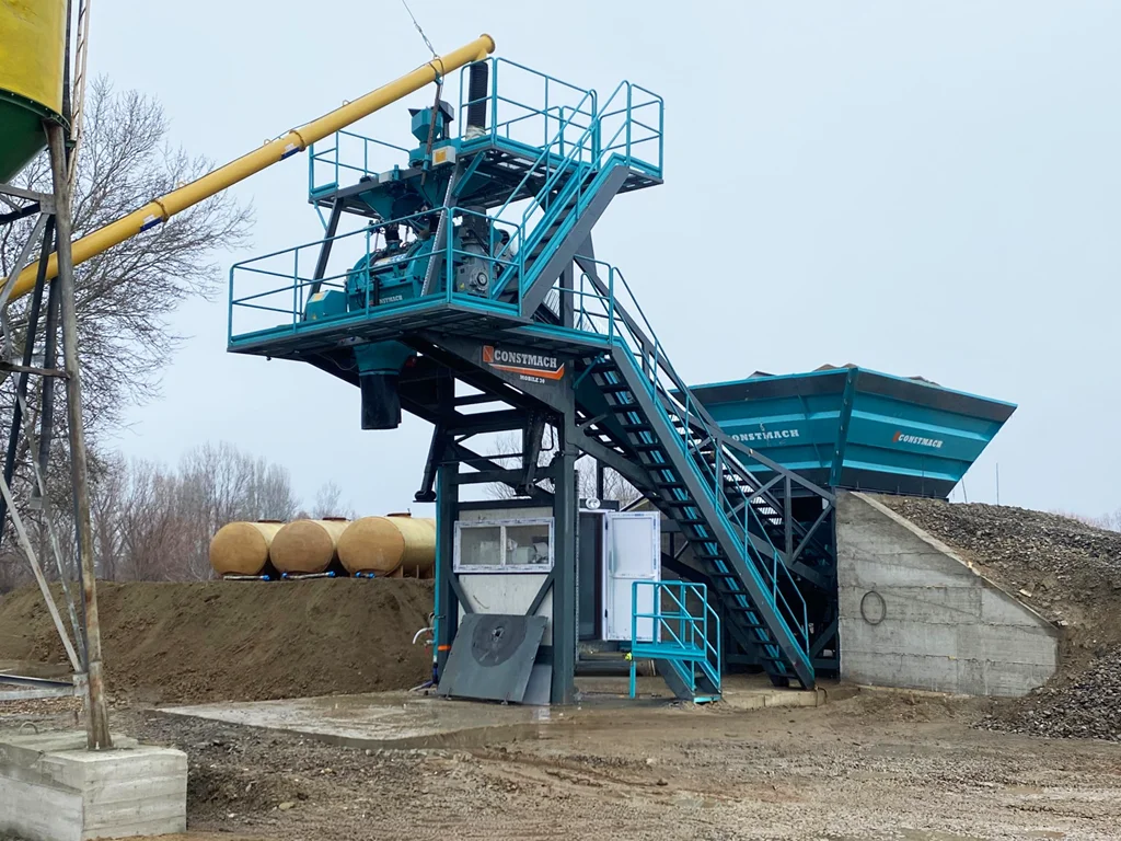 Constmach Mobile 30 Concrete Batching Plant Installed in North Macedonia