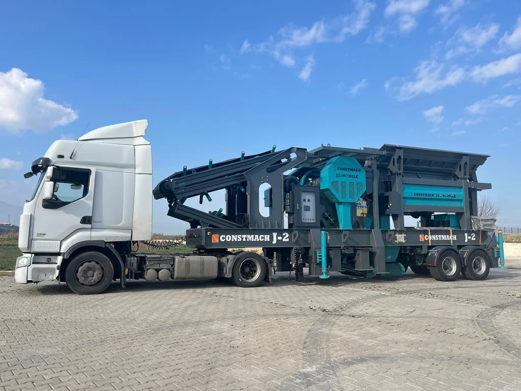 Constmach J-2 Mobile Crushing Plant Ready for Shipment to Albania