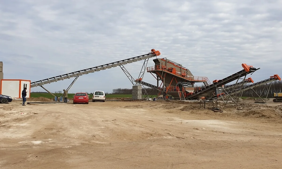 Constmach Screening and Washing Plant Now Operating in Hungary