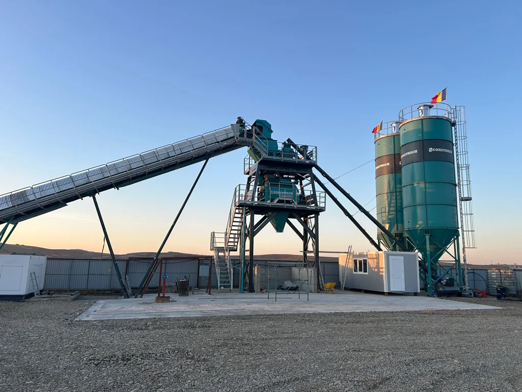 Constmach Compact 60 Concrete Batching Plant with Belt Conveyor Installed in Romania